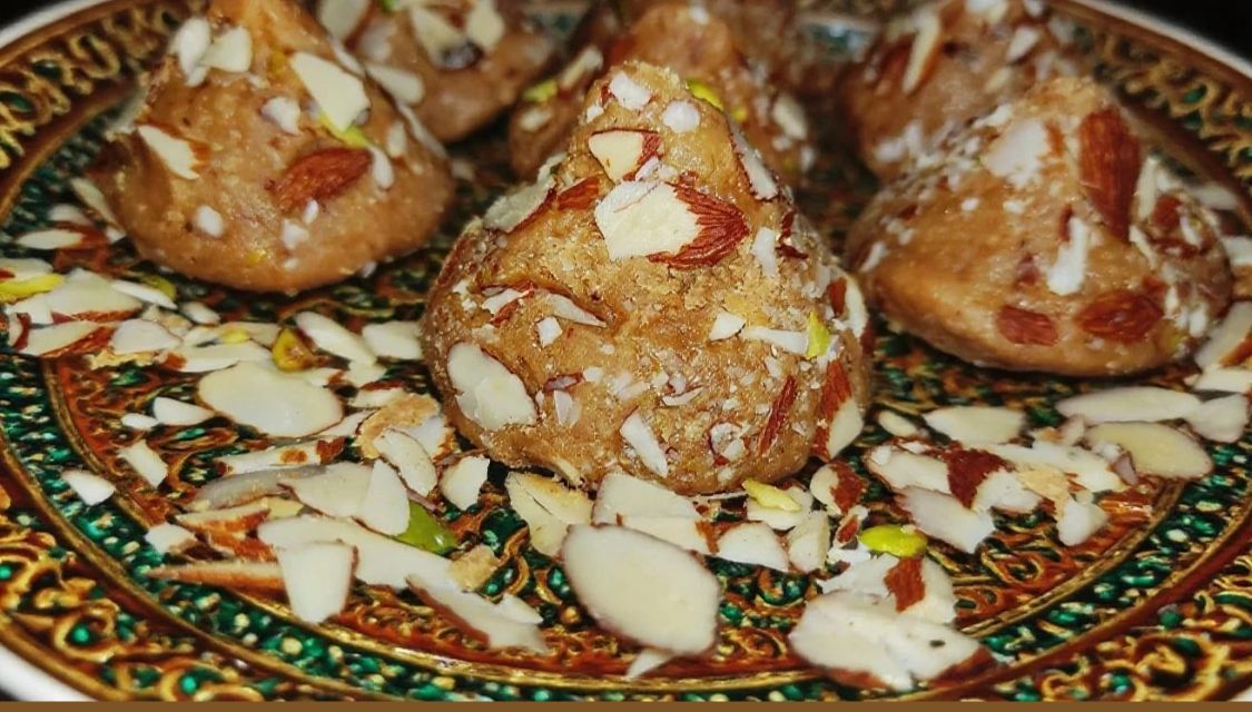 GHOTKI PREMIUN PERA
